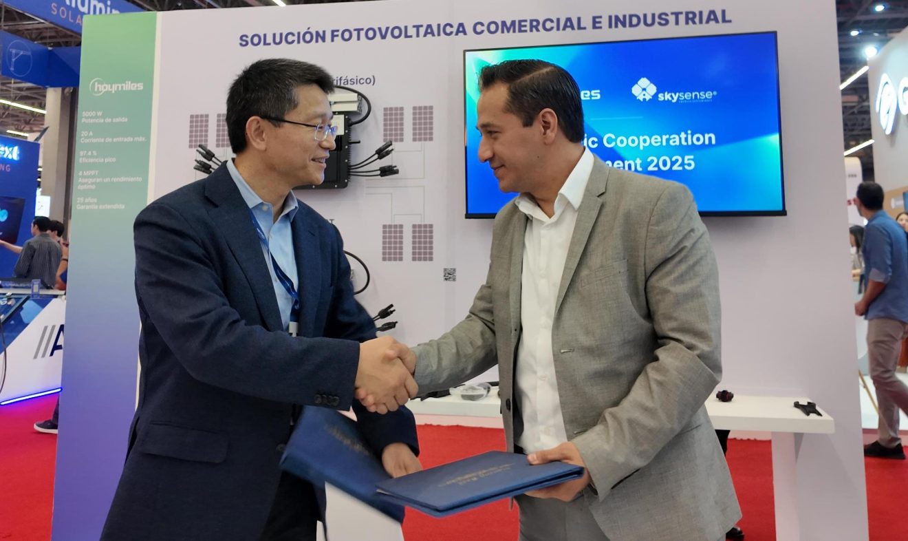Hoymiles-and-Skysense-signing-strategic-agreement-1320x786.jpg