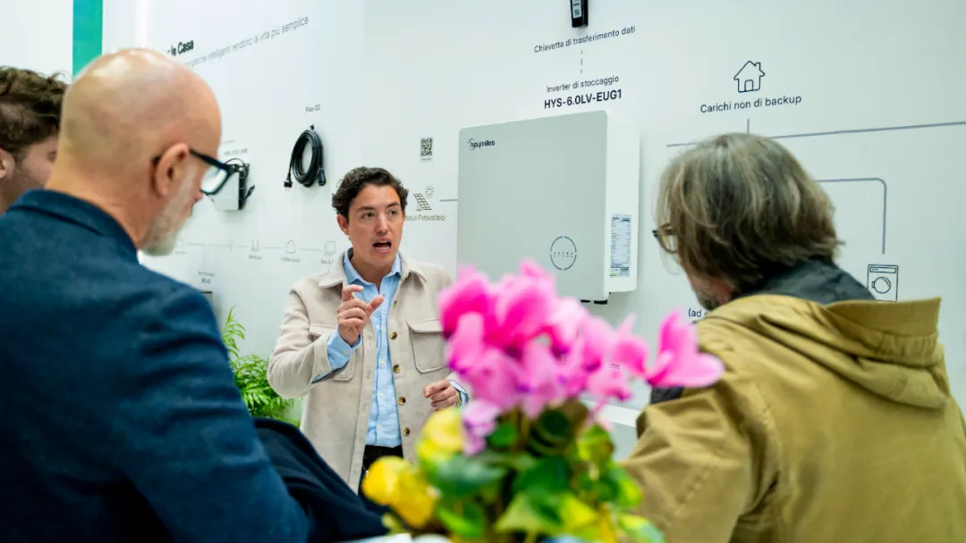 Explaining-Hoymiles-energy-storage-product.jpg