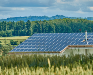 You are currently viewing How do you install solar panels on a flat roof?