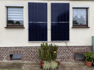 Read more about the article Solar on the wall: Producing and storing energy for home